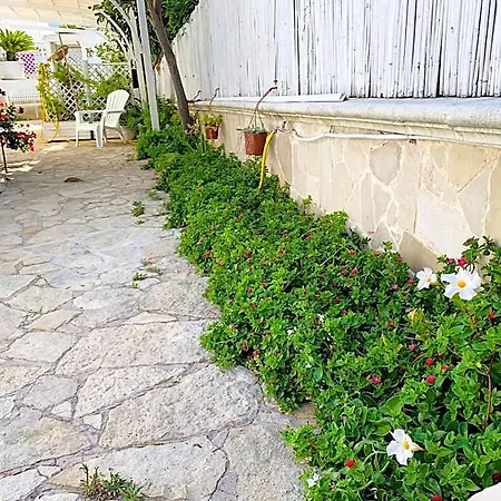Couette-café Nonna Pina Torre Canne