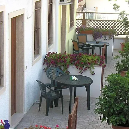 Nonna Pina Couette-café